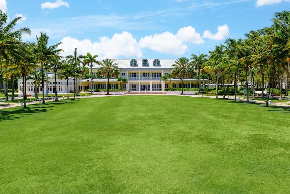 Lighthouse Pointe At Grand Lucayan Resort Фрипорт-Сити Экстерьер фото